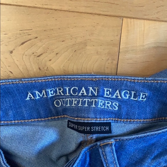 3/$20 American Eagle Denim - Picture 4 of 5